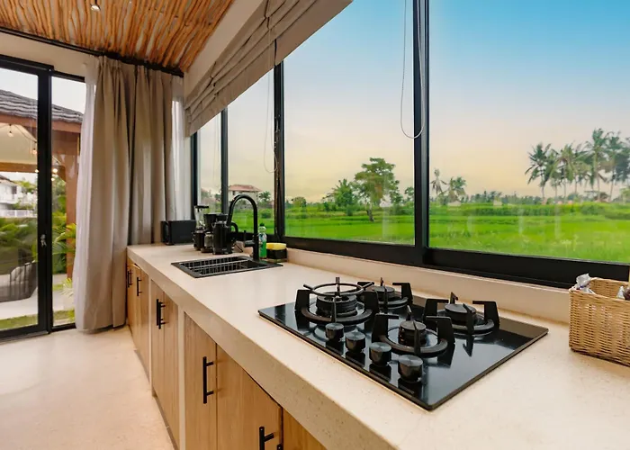Marbella * Ubud (Bali)